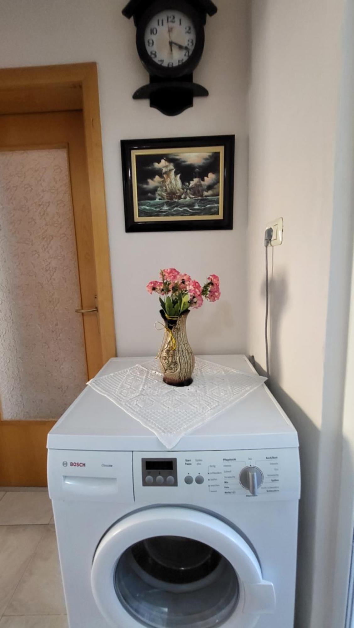 Liam'S Apartment Дуррес Екстер'єр фото