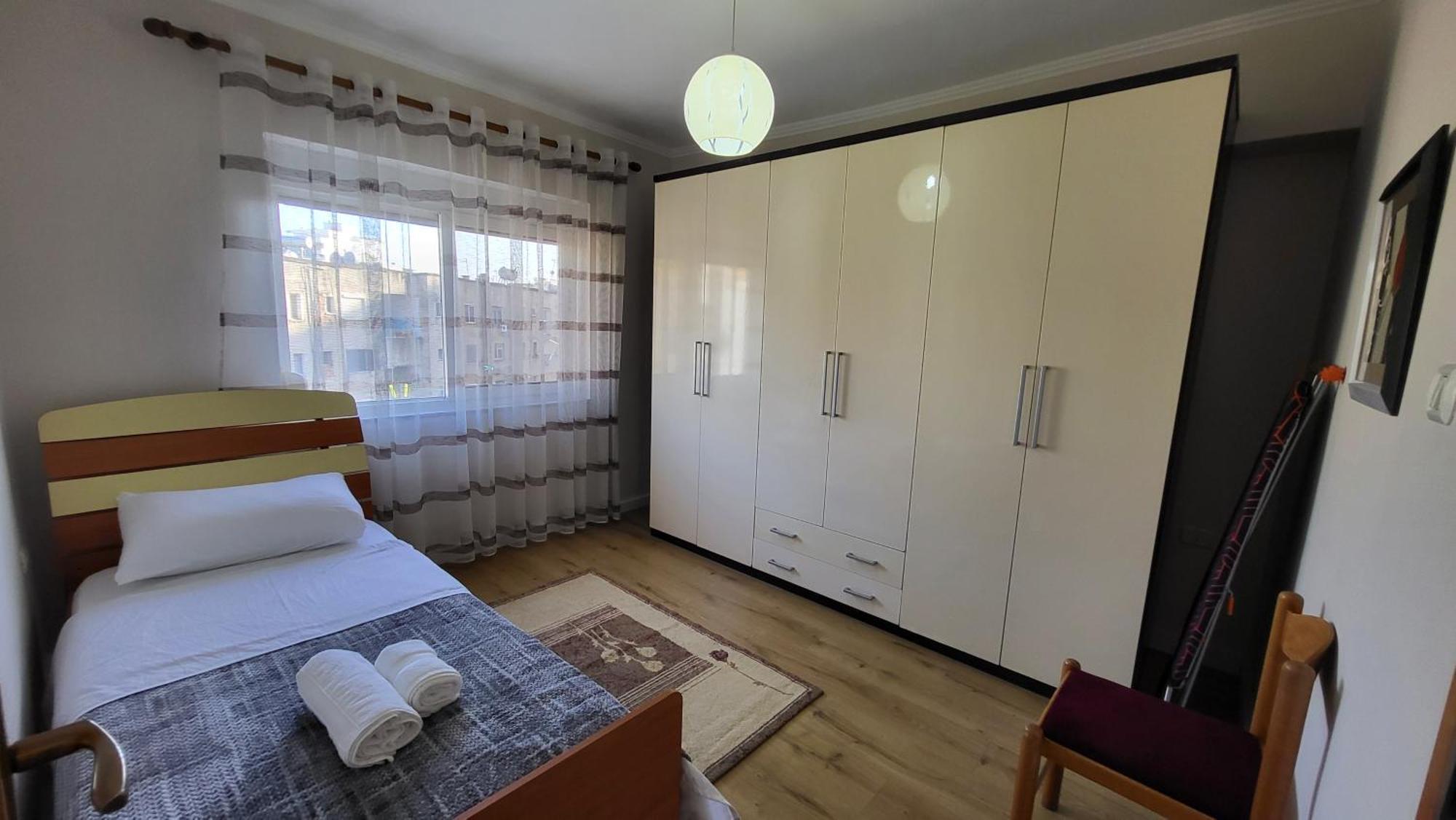 Liam'S Apartment Дуррес Екстер'єр фото