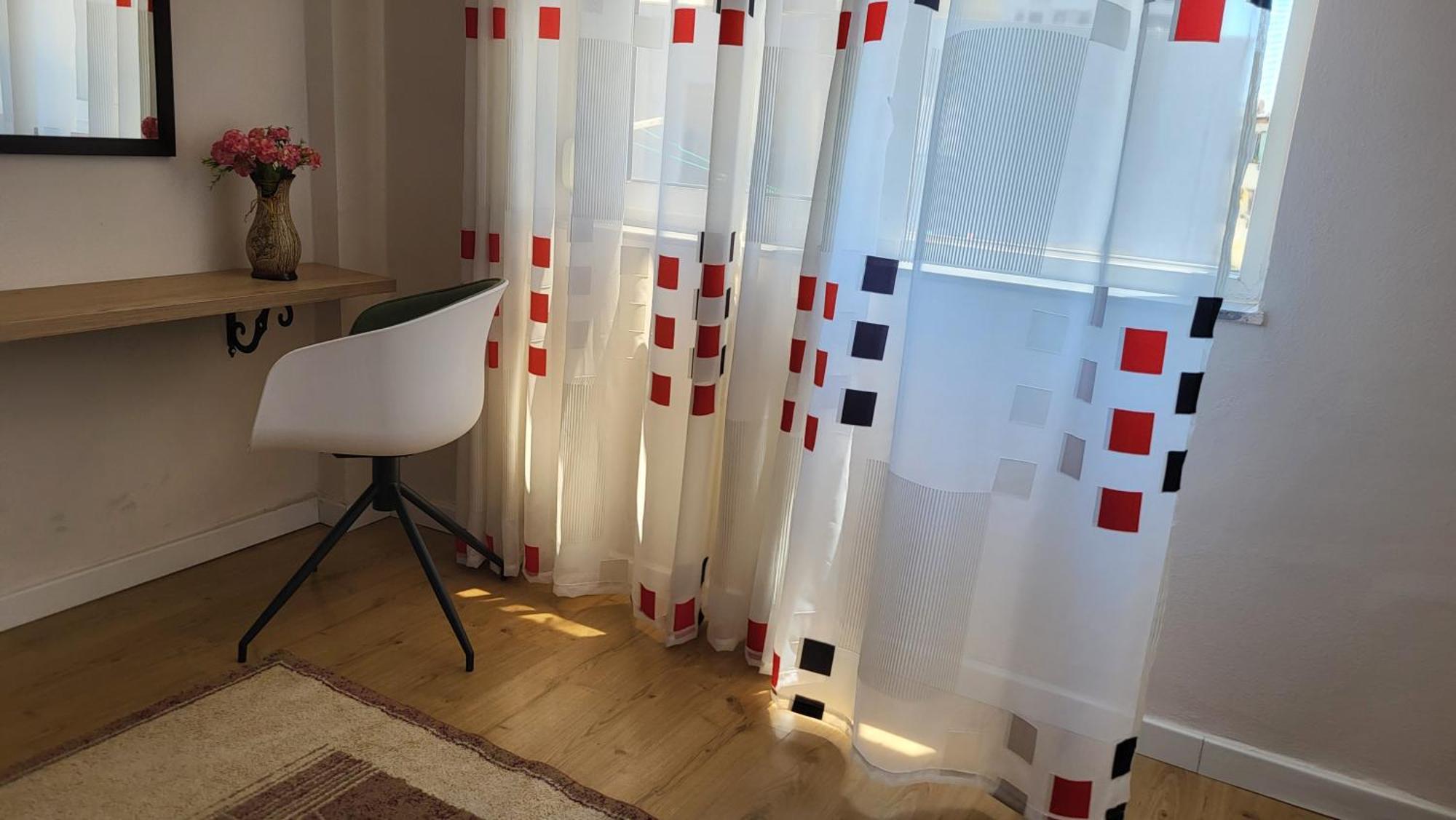 Liam'S Apartment Дуррес Екстер'єр фото
